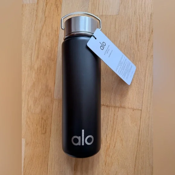 Alo Matte Black Stainless Water Bottle - Brand New Authentic - Picture 1 of 4